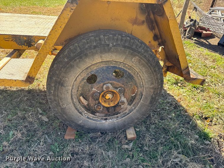 image for item DY8461 Utility trailer