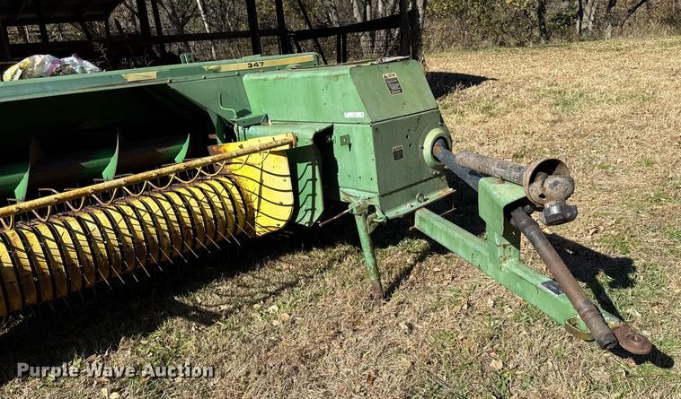 image for item DY8463 1982 John Deere 347 small square baler
