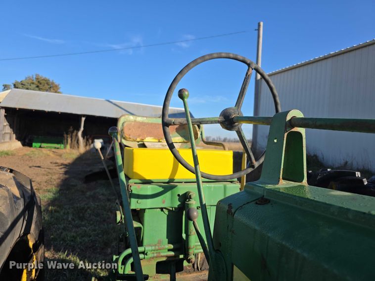 image for item DZ3564 John Deere 520 tractor