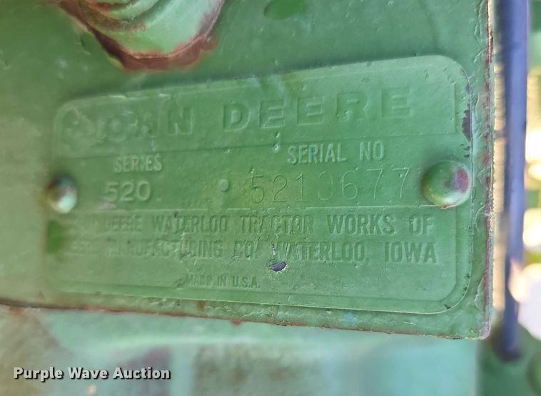 image for item DZ3564 John Deere 520 tractor