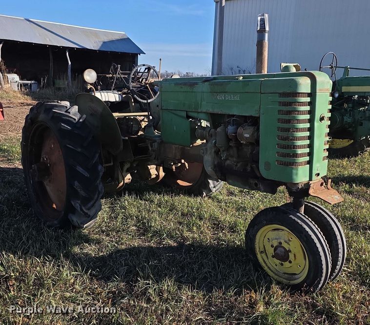 image for item DZ3565 John Deere MT tractor