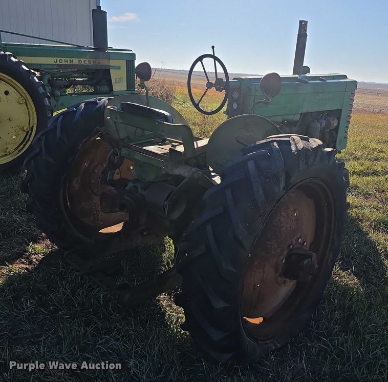 image for item DZ3565 John Deere MT tractor