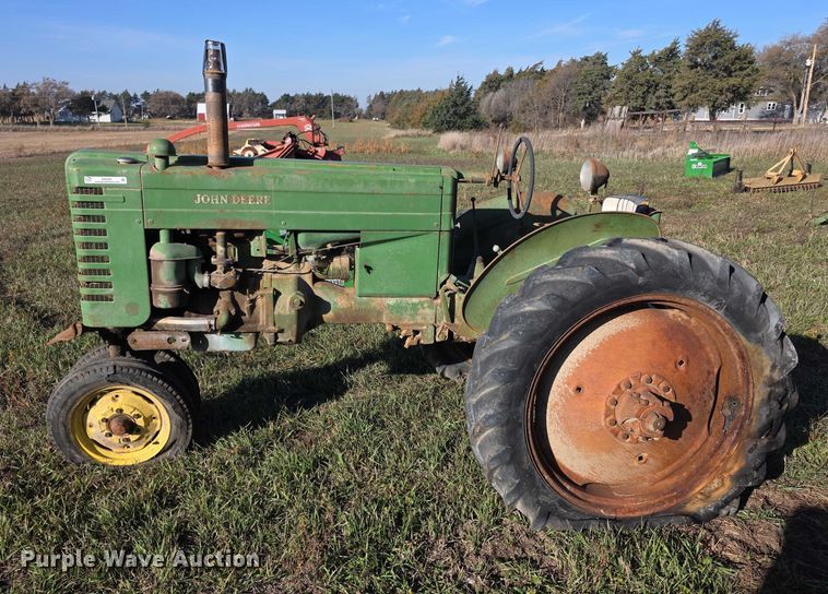 image for item DZ3565 John Deere MT tractor