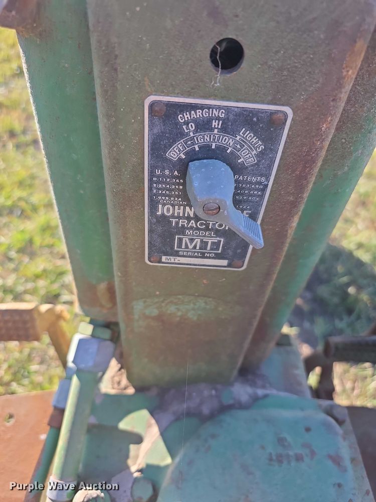 image for item DZ3565 John Deere MT tractor