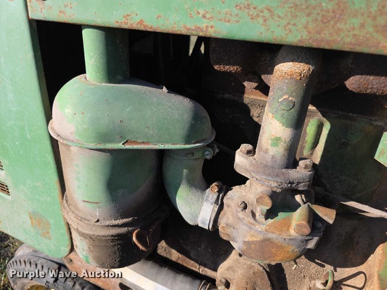 image for item DZ3565 John Deere MT tractor