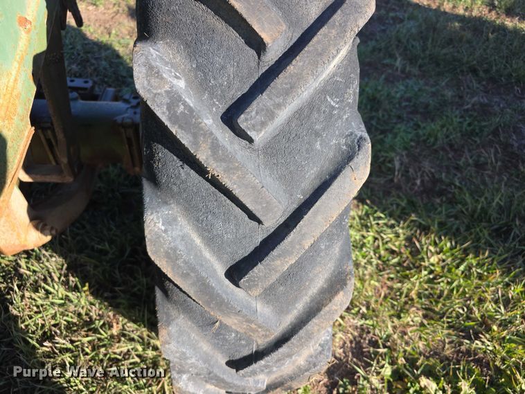 image for item DZ3565 John Deere MT tractor