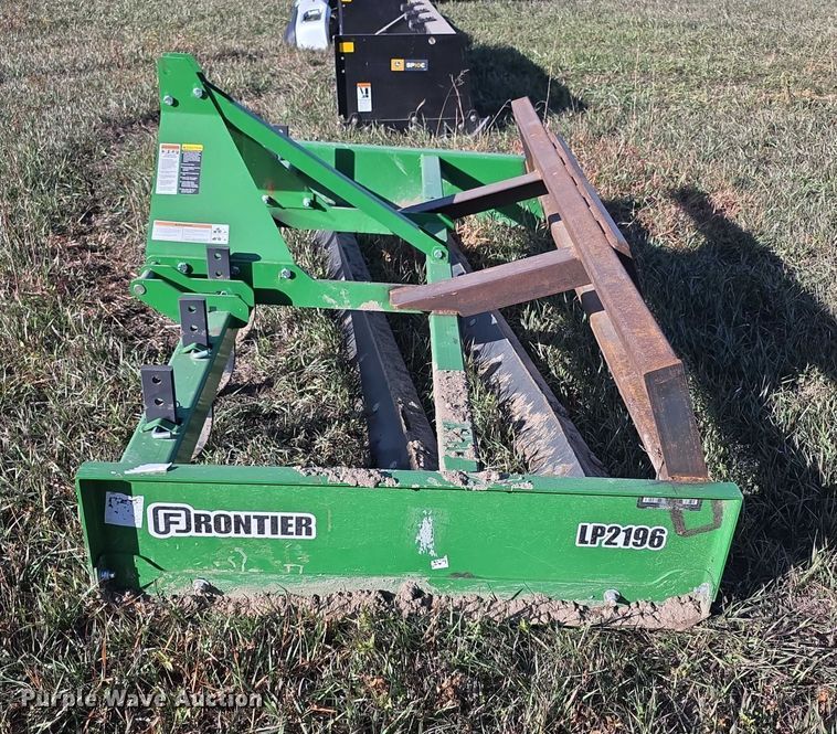 image for item DZ3566 Frontier LP2196 Land plane box blade