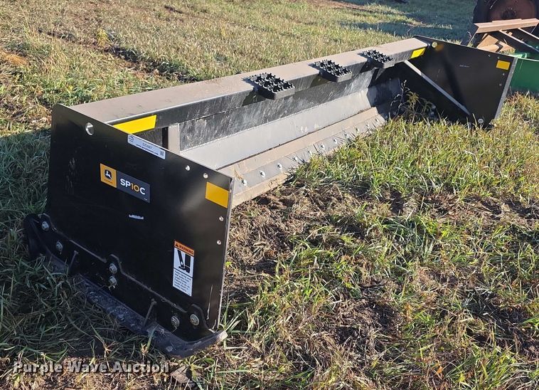 image for item DZ3567 John Deere SP10C skid steer snow pusher