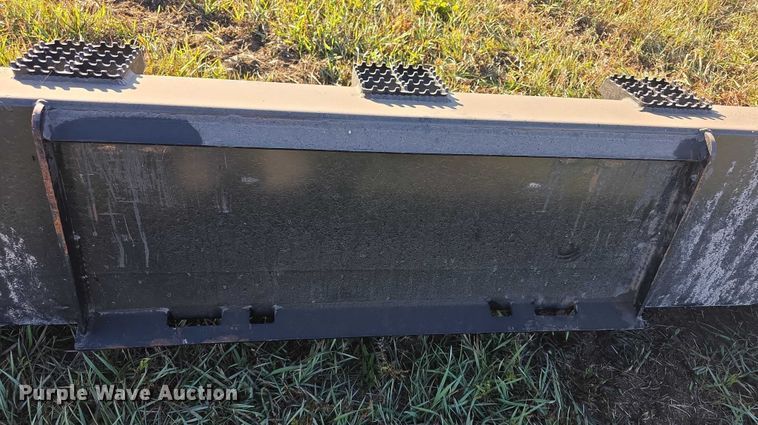 image for item DZ3567 John Deere SP10C skid steer snow pusher