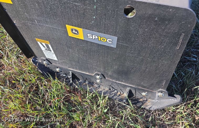 image for item DZ3567 John Deere SP10C skid steer snow pusher