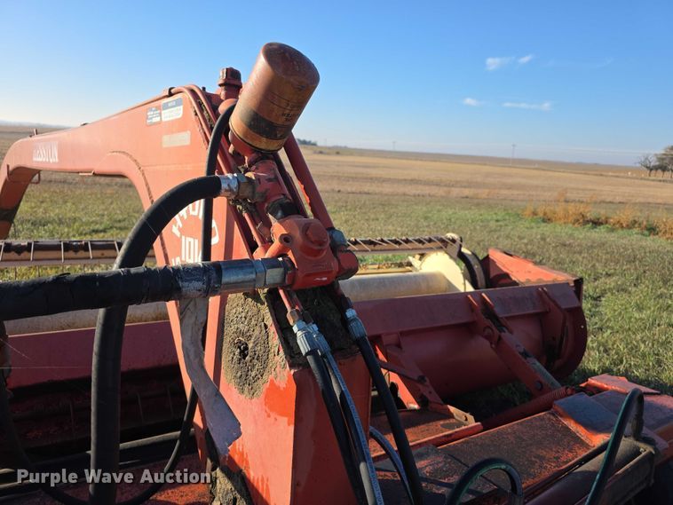 image for item DZ3569 Hesston Hydrostatic Swing 1014 swather / windrower