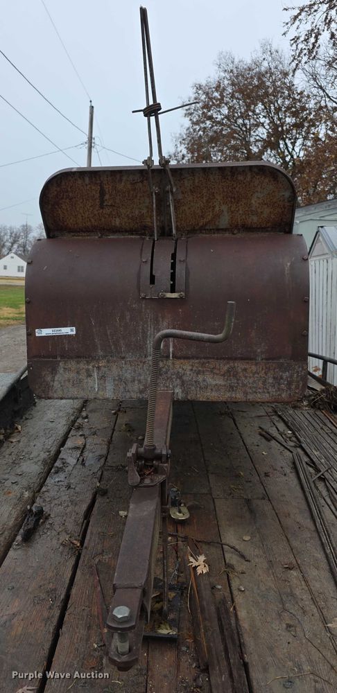 image for item DZ3585 Manure spreader