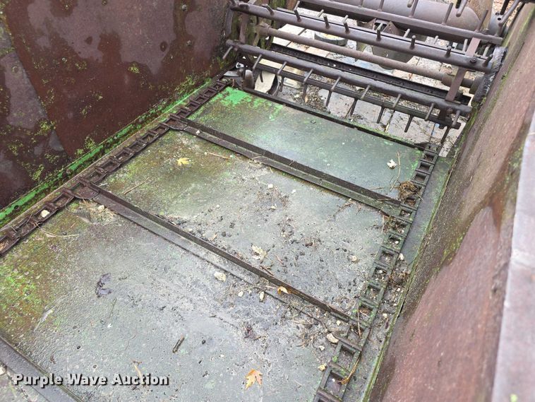 image for item DZ3585 Manure spreader