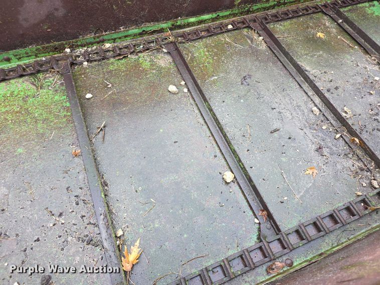 image for item DZ3585 Manure spreader