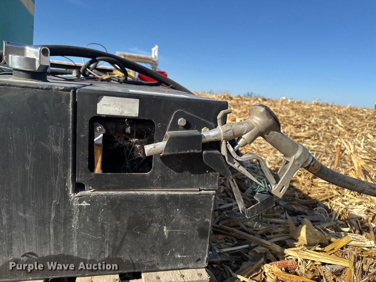 image for item EA2036 (2) fuel tanks