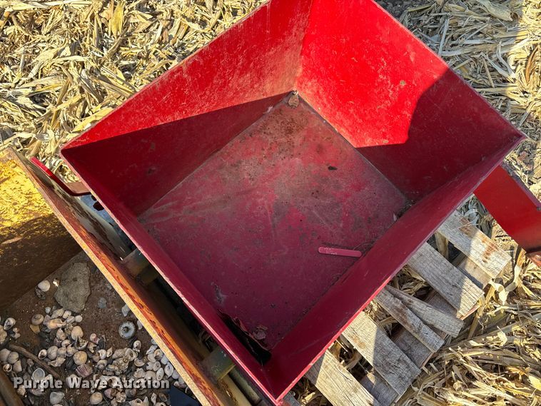 image for item EA2037 Tractor parts