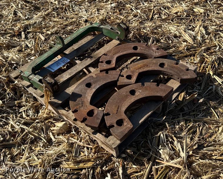 image for item EA2041 Tractor parts