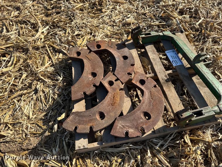 image for item EA2041 Tractor parts