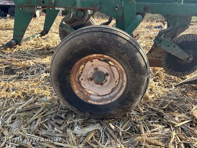 image for item EA2044 J.I. Case plow