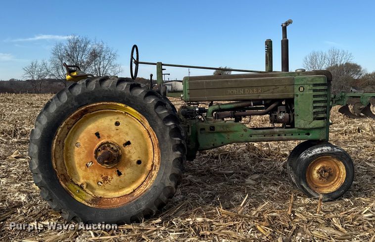 image for item EA2045 1951 John Deere B tractor