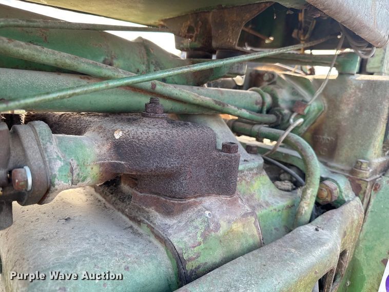 image for item EA2045 1951 John Deere B tractor