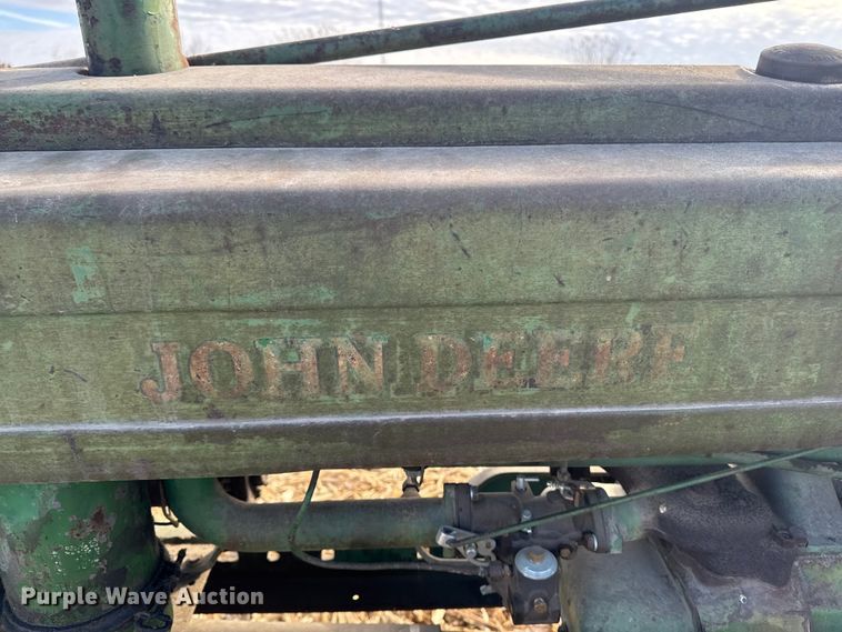 image for item EA2045 1951 John Deere B tractor