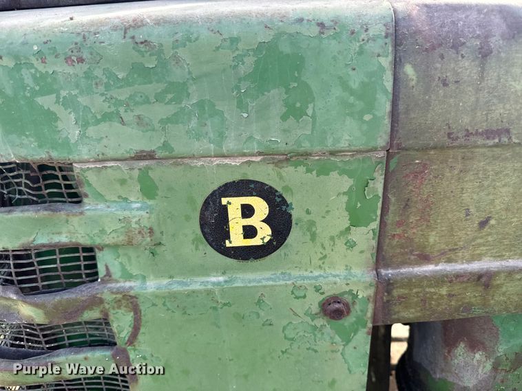 image for item EA2045 1951 John Deere B tractor