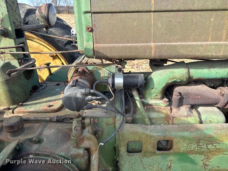 image for item EA2045 1951 John Deere B tractor