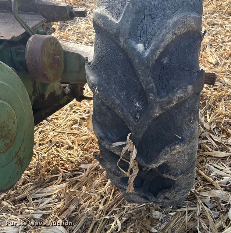 image for item EA2045 1951 John Deere B tractor