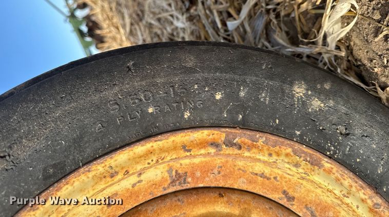 image for item EA2045 1951 John Deere B tractor