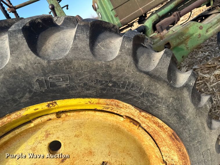 image for item EA2045 1951 John Deere B tractor