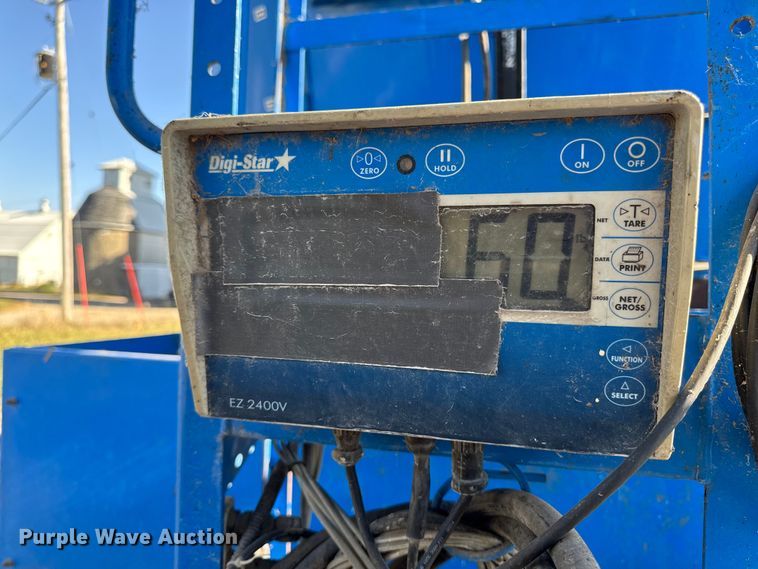 image for item EA2059 Patz 1200 Series 615 feed mixer