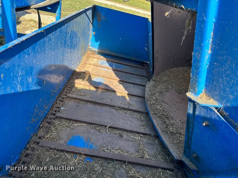 image for item EA2059 Patz 1200 Series 615 feed mixer