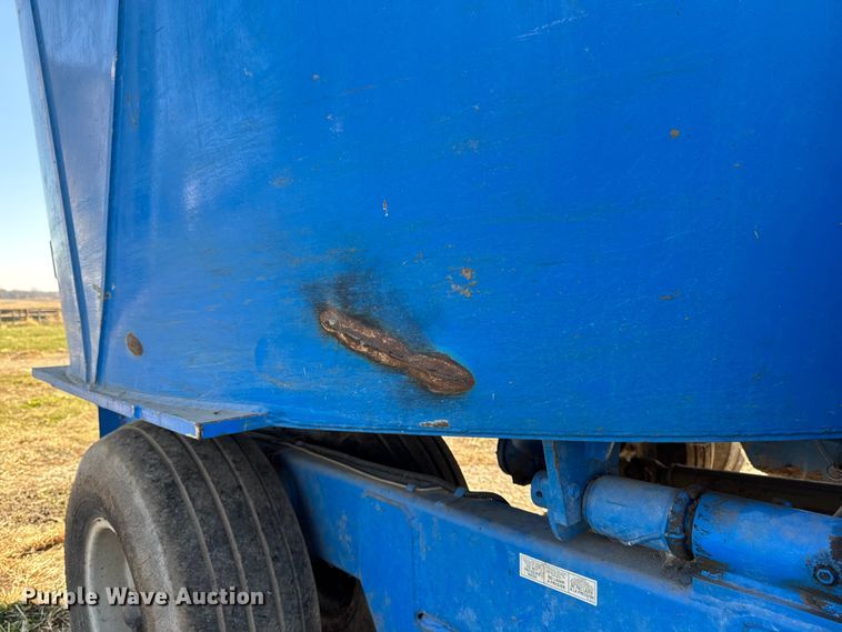 image for item EA2059 Patz 1200 Series 615 feed mixer