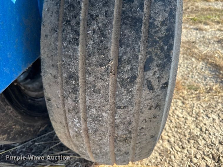 image for item EA2059 Patz 1200 Series 615 feed mixer