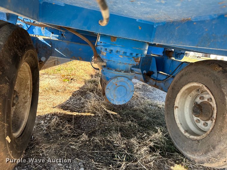 image for item EA2059 Patz 1200 Series 615 feed mixer