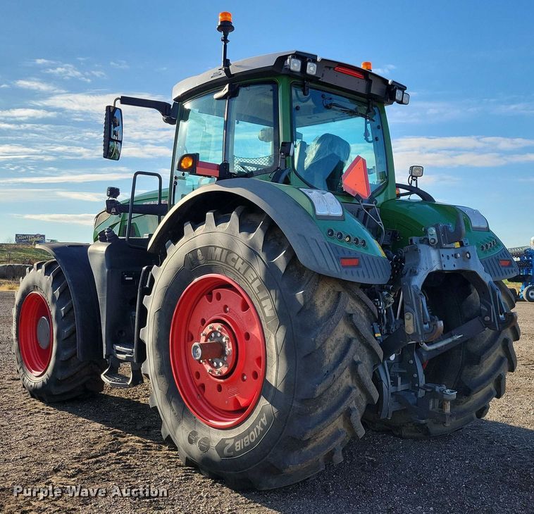 image for item EA2709 2021 Fendt 930 Vario MFWD tractor
