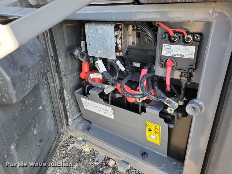 image for item EA2709 2021 Fendt 930 Vario MFWD tractor