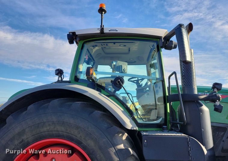 image for item EA2709 2021 Fendt 930 Vario MFWD tractor