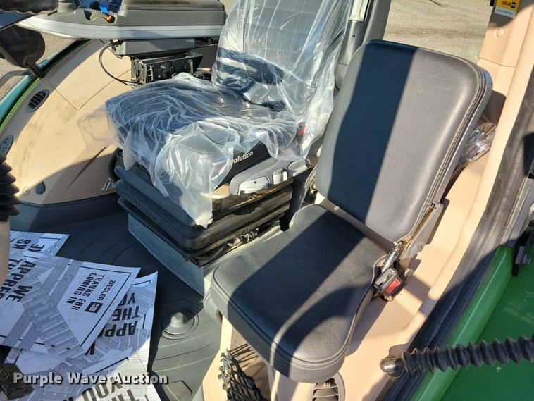 image for item EA2709 2021 Fendt 930 Vario MFWD tractor