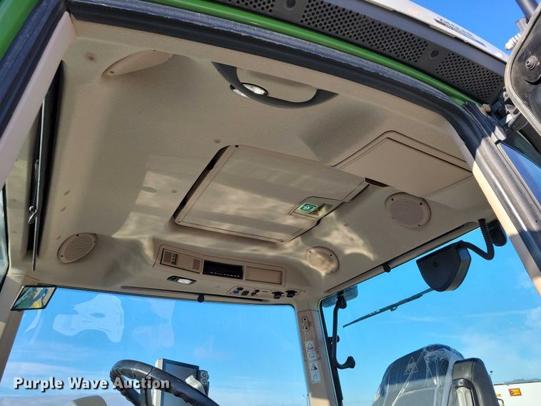 image for item EA2709 2021 Fendt 930 Vario MFWD tractor