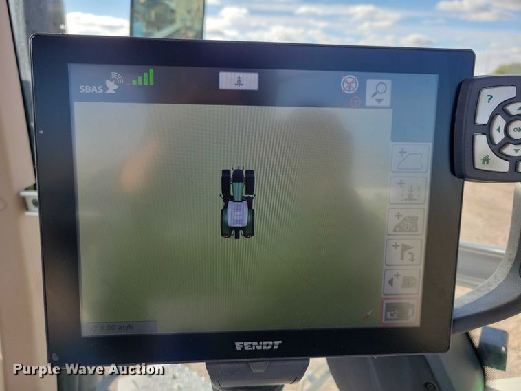 image for item EA2709 2021 Fendt 930 Vario MFWD tractor