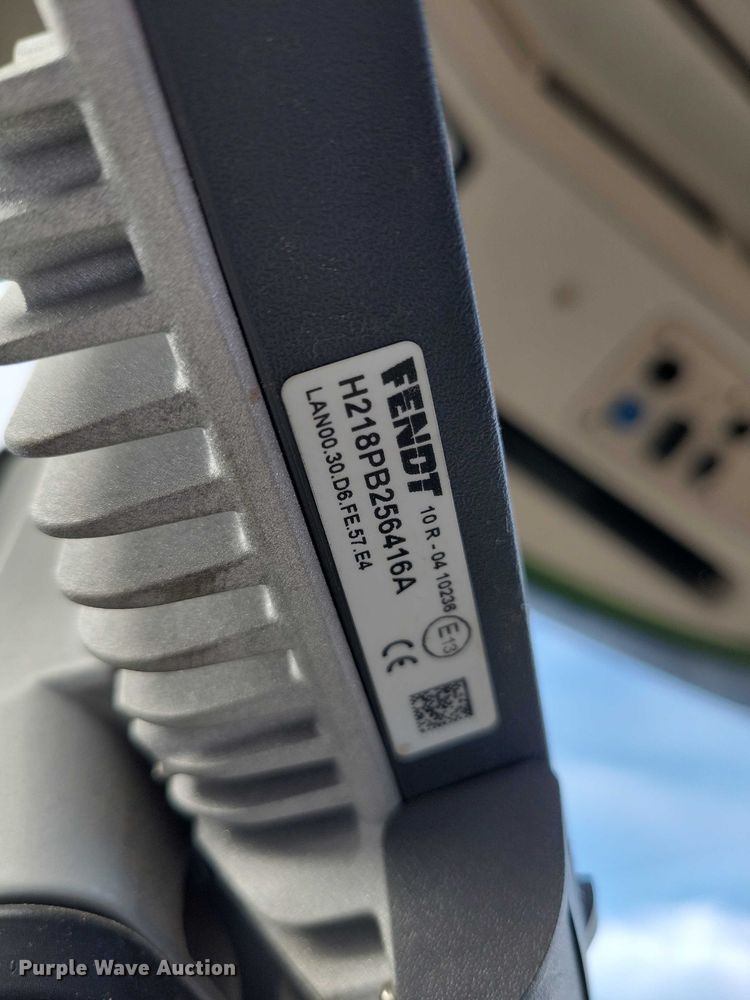 image for item EA2709 2021 Fendt 930 Vario MFWD tractor