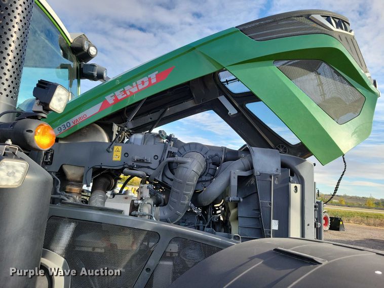 image for item EA2709 2021 Fendt 930 Vario MFWD tractor