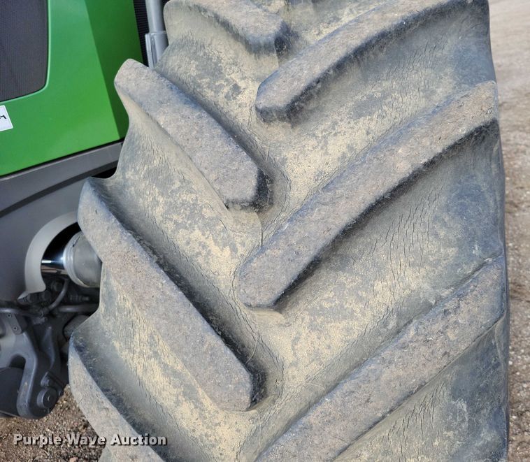 image for item EA2709 2021 Fendt 930 Vario MFWD tractor