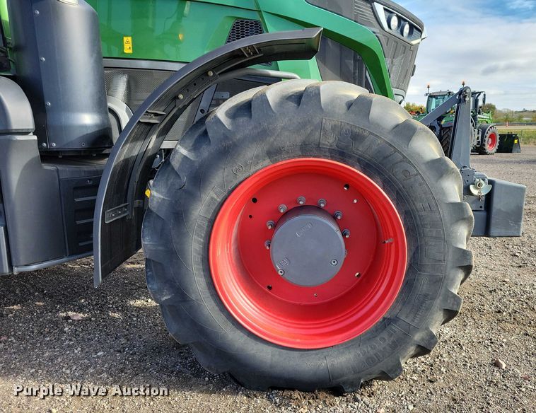 image for item EA2709 2021 Fendt 930 Vario MFWD tractor