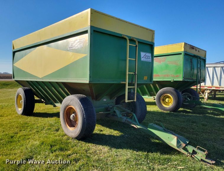 image for item EA2743 Crysteel Truckwagon grain cart