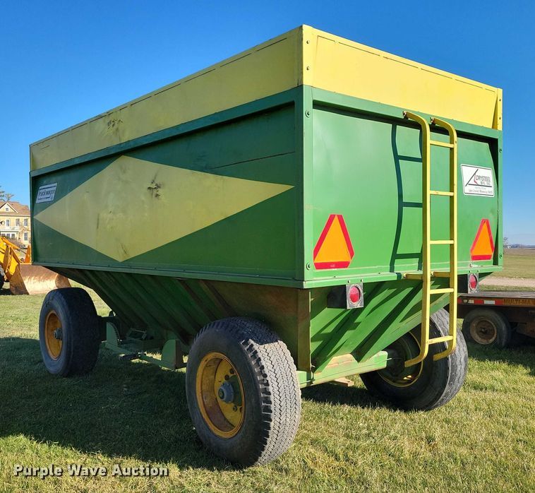 image for item EA2743 Crysteel Truckwagon grain cart