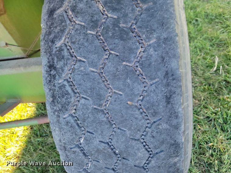 image for item EA2743 Crysteel Truckwagon grain cart