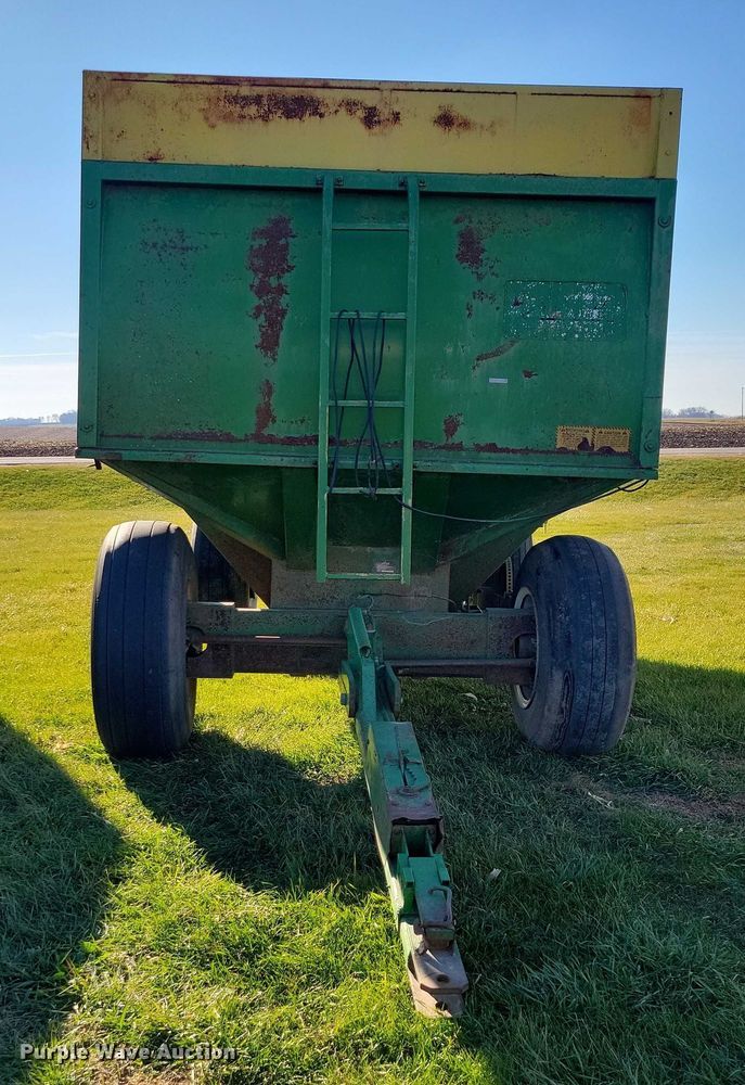 image for item EA2744 Crysteel Truckwagon grain cart